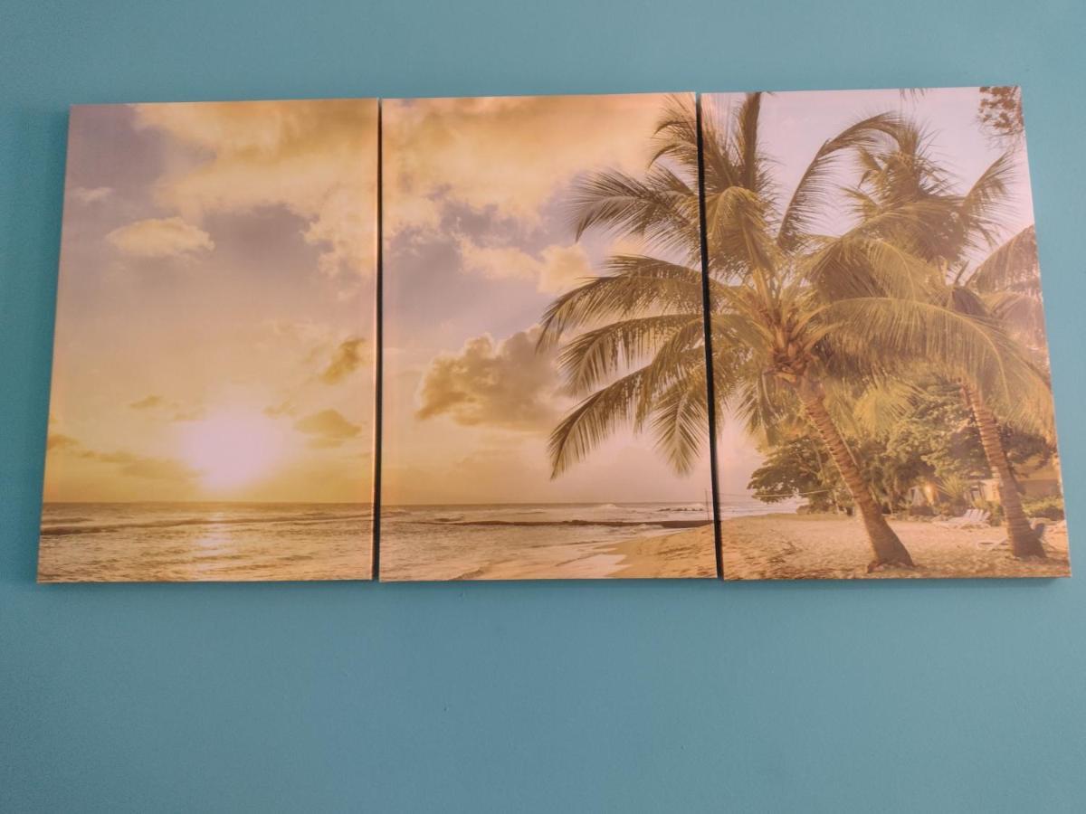Belo Apartamento Com Vistas Para O Mar - Pe Na Areia - Churrasqueira Na Varanda Praia Grande  Bagian luar foto