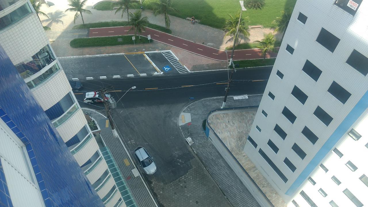 Belo Apartamento Com Vistas Para O Mar - Pe Na Areia - Churrasqueira Na Varanda Praia Grande  Bagian luar foto